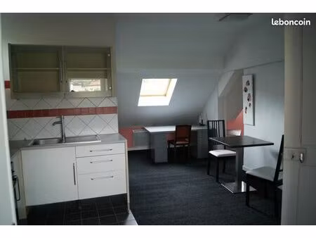 appartement meublé f2 dans maison avec jardin à 3mn à pied de l'école d’infirmière ou 5mn 