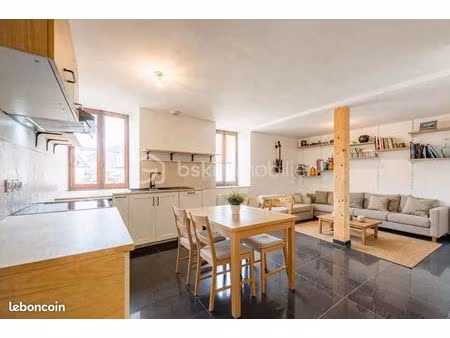 appartement 4 pièces 79 m²