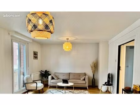 grand t3 meublé 80 m² avec parking – centre amiens – lumineux