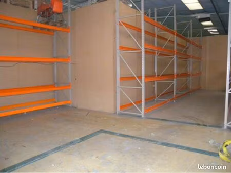 entrepôt stockage 100m2