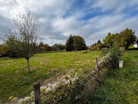 terrain 715 m² cranves sales