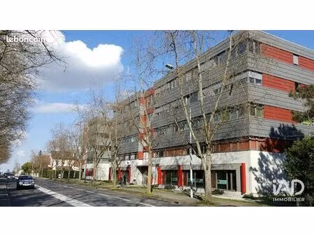 bureaux 86 m² saint-julien-en-genevois