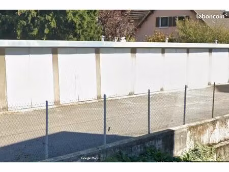 box/garage sec et sain