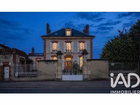 vente maison 8 pièces 276 m² pont-sur-yonne (89140)