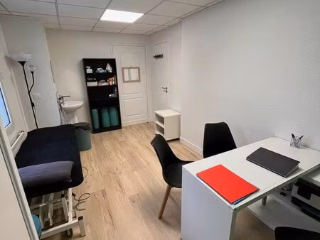 location pièce soin cabinet paramédical
