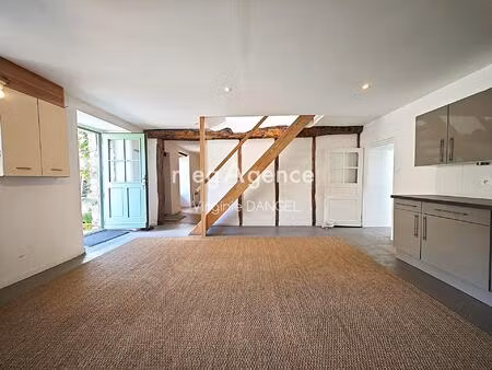 maison en pierre 95 m²