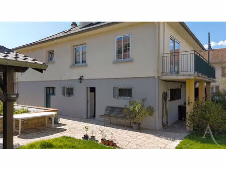 pavillon t6 avec garage  jardin  terrasses * proche gare à yutz *