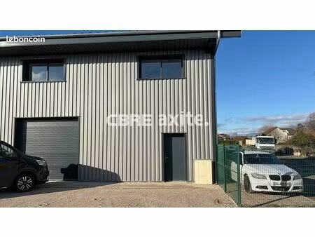 local d'activite 200 m² la motte servolex