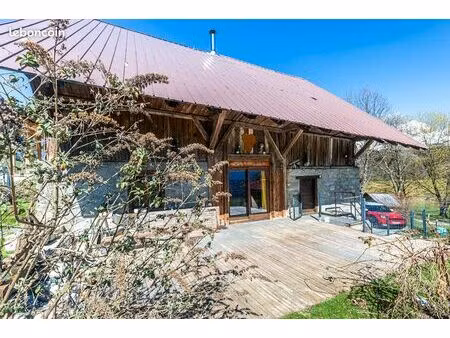 chalet 4 pièces 103 m²