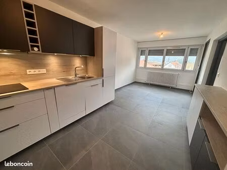 appartement 4 pièces 104 m²