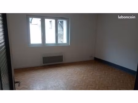 duplex 68 m² nantua centre