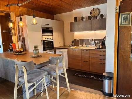 vend appartement t4 les gets centre + garage + 2 caves