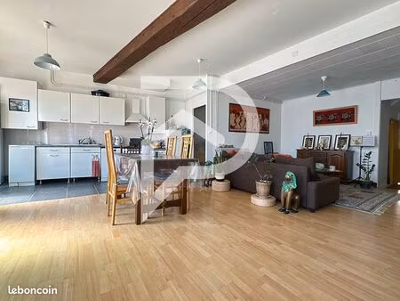 appartement 2 pièces 72 m²