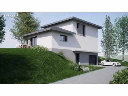 maison 6 pièces 135 m²