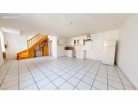 maison de ville 3 pièces 60 m²