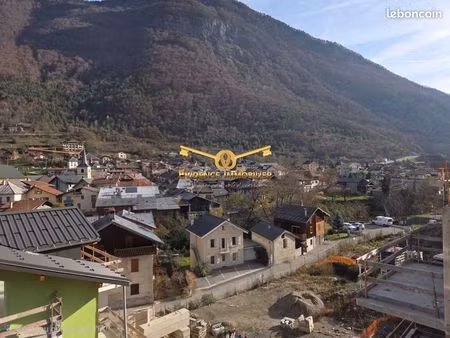 appartement 3 pièces 78 m²