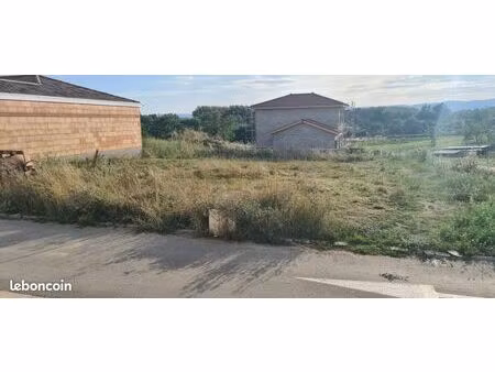 terrain 510m2 plat et viabilisé