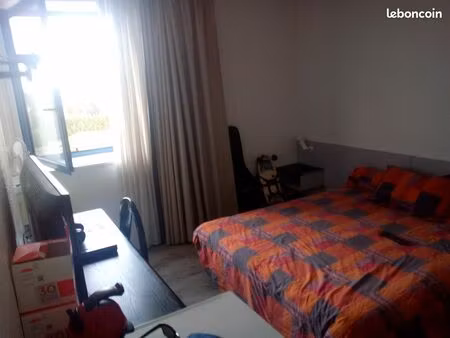 vends appartement meublé