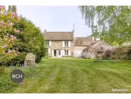 maison 7 pièces 187 m²