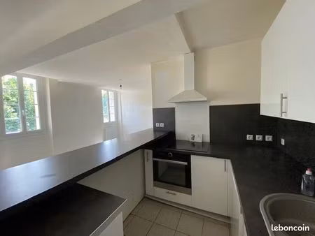 particulier vends t2 carpentras