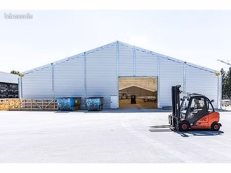 ? location entrepôt ?︎ stockage intérieur & extérieur ? sur mesure et polyvalent ?