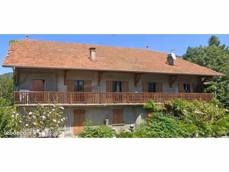 vente corps de ferme