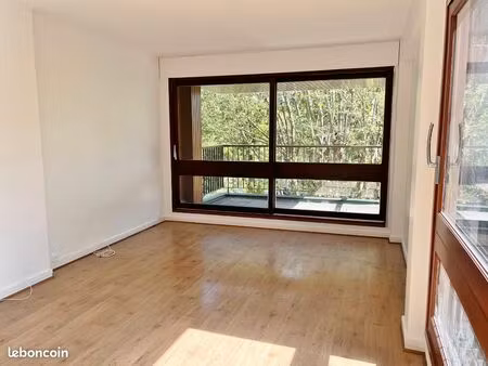 appartement 3 pièces 74 m²