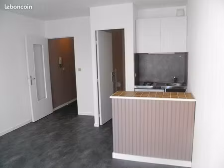 vente studio meublé