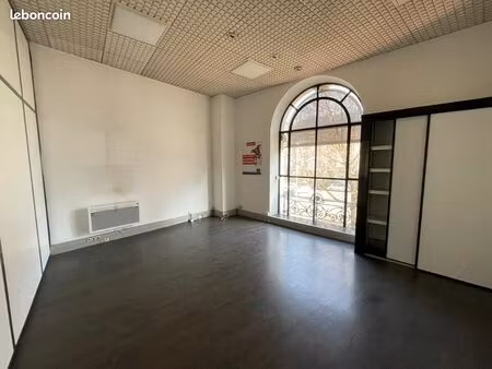 bureaux cœur ville proche verney