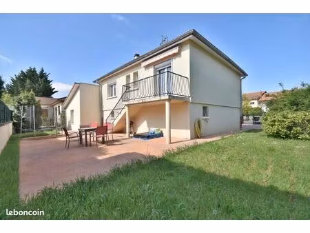 maison 6 pièces 130 m²