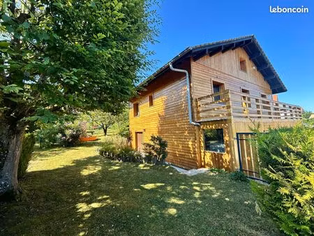 maison individuelle  restaurée  160 m²  vue lac  avec jardin