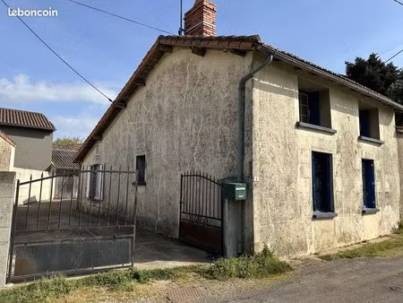 maison de village 5 pièces 85 m²