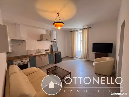 appartement 3 pièces 44 m²