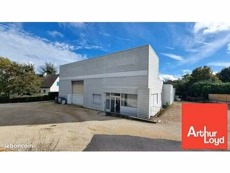 local d'activite 772 m² poitiers