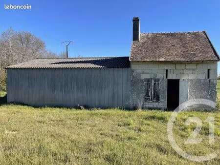 terrain 7 390 m² thure