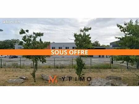 local d'activite 1600 m² chanteloup les vignes