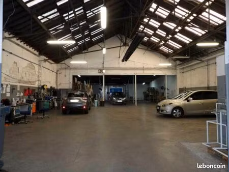 local d'activite 420 m² mantes la jolie