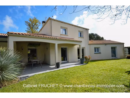 vente maison 6 pièces 172 m² chantonnay (85110)