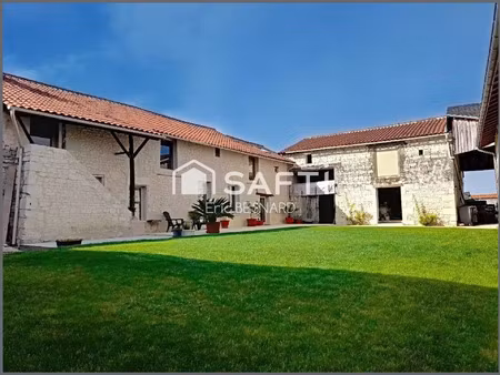 vente maison 7 pièces 180 m² la roche-rigault (86200)