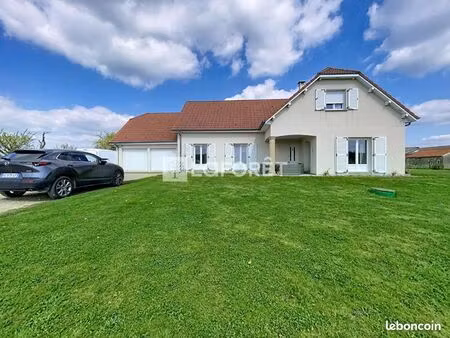 maison 6 pièces 175 m²