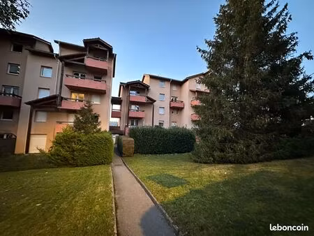 appartement dans résidence
