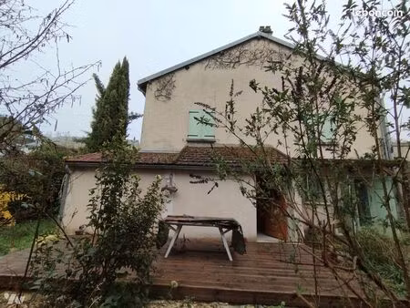 maison 5 pièces 150 m²