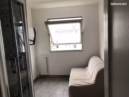 à louer studette meublée 11m2 à neuilly sur seine