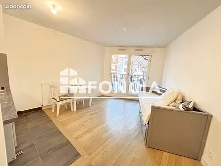 studio 1 pièce 22 m²