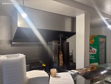 un restaurant de kebabs est à vendre