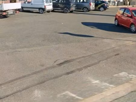 loue local commercial