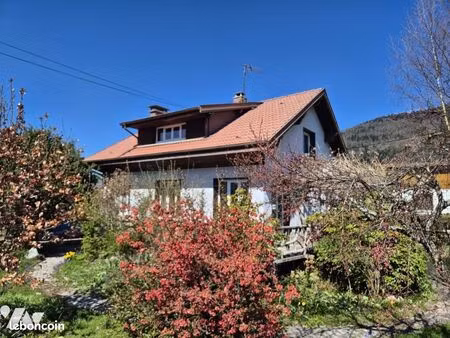 maison 4 pièces 95 m²