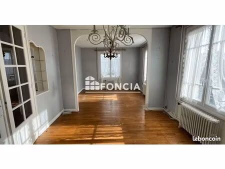 f5 lumineux et confortable – idéal famille