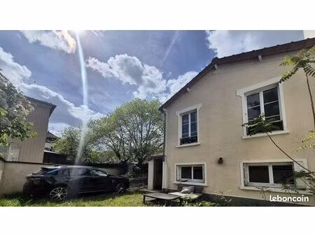 maison 3 pièces 60 m²