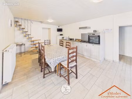 ferme 4 pièces 100 m²